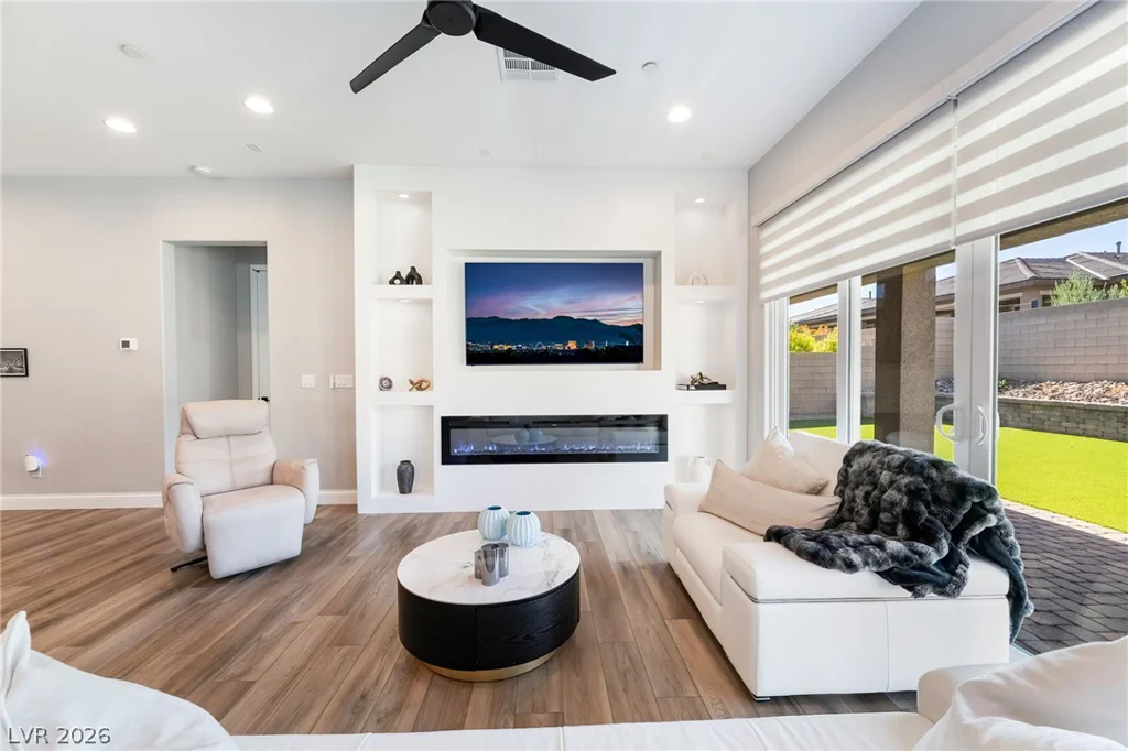 117 Ella Ashman, Henderson, NV 89011