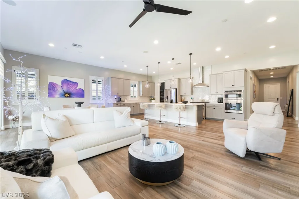 117 Ella Ashman, Henderson, NV 89011