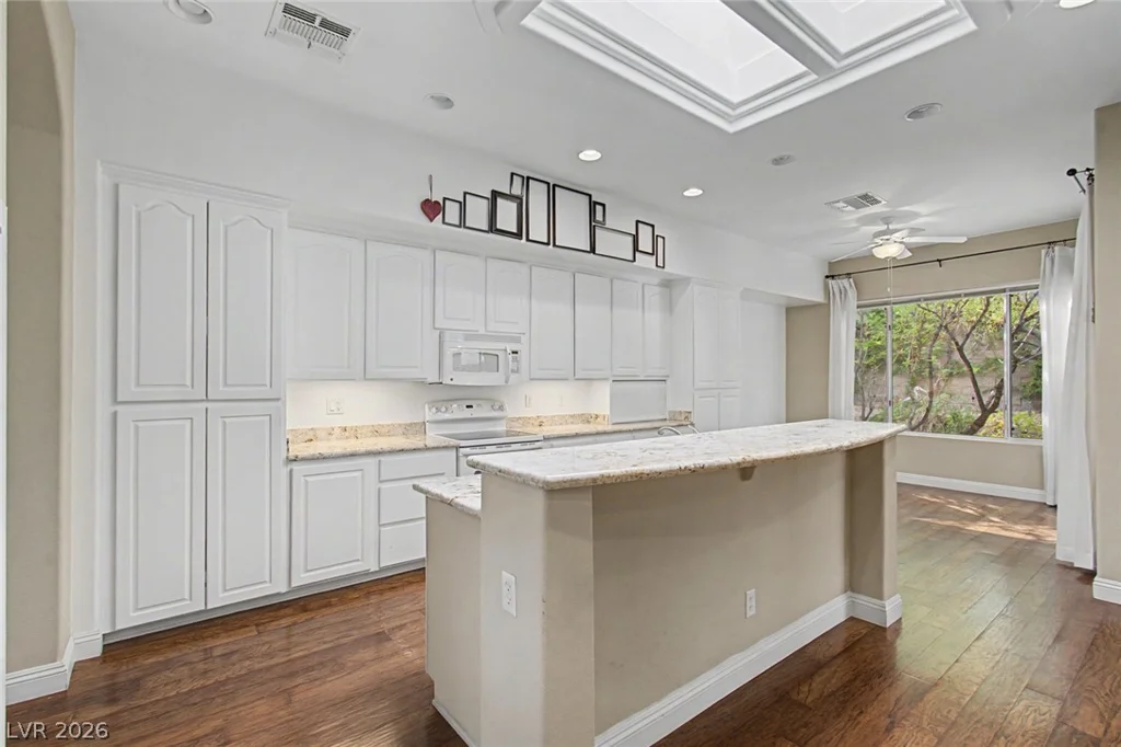 2557 Forest City, Henderson, NV 89052