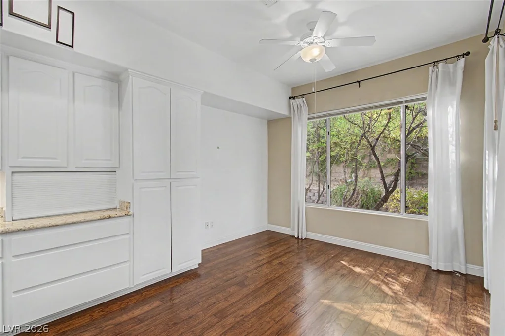 2557 Forest City, Henderson, NV 89052