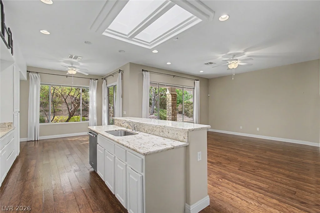 2557 Forest City, Henderson, NV 89052