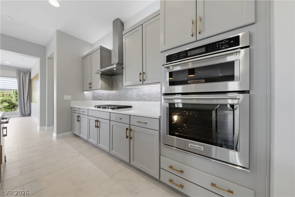 68 Strada Caruso, Henderson, NV 89011