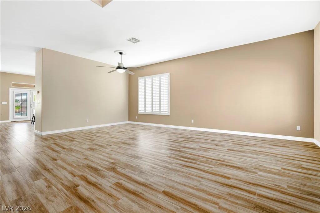 2750 Pine Flat, Henderson, NV 89052