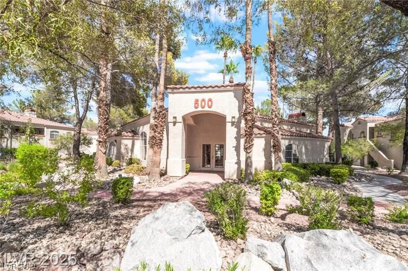 525 Indian Princess, Las Vegas, NV 89145