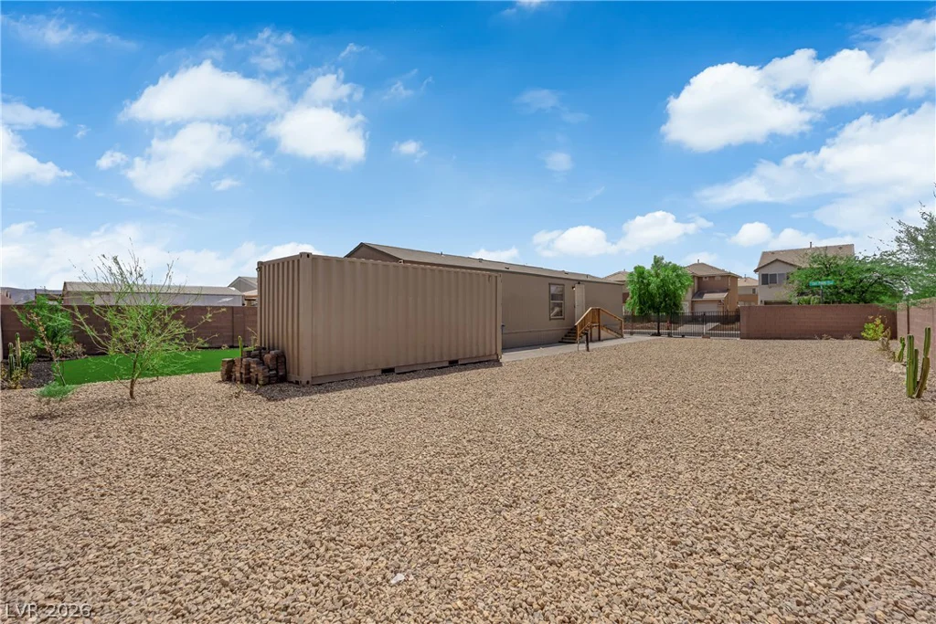 5240 Los Pinos, Las Vegas, NV 89122