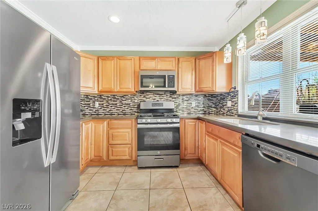 1649 Price, Henderson, NV 89011
