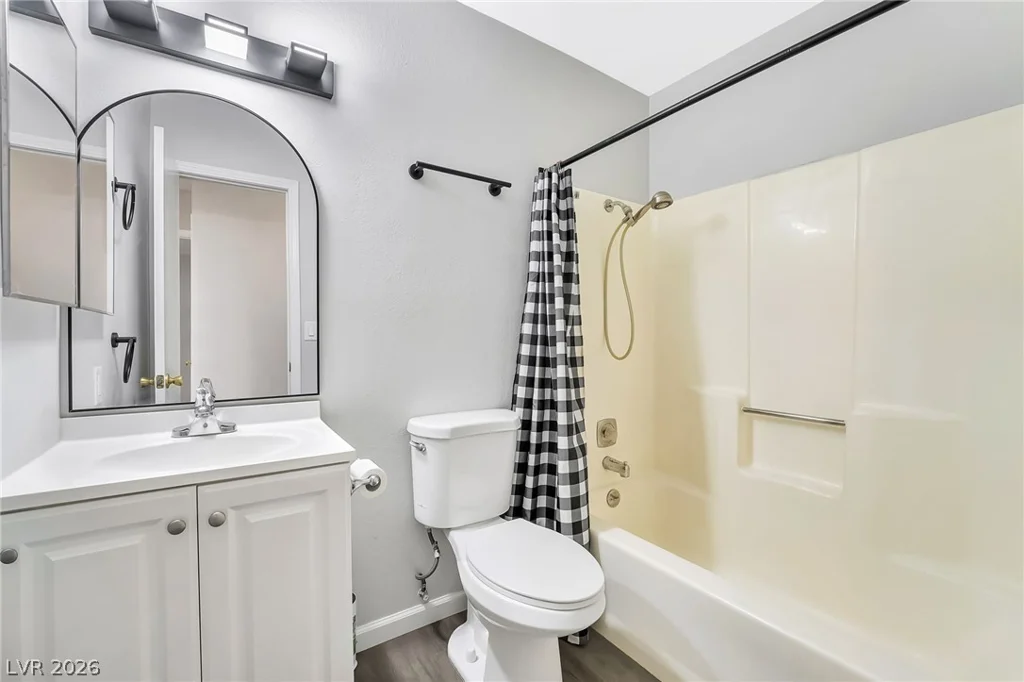 1649 Price, Henderson, NV 89011