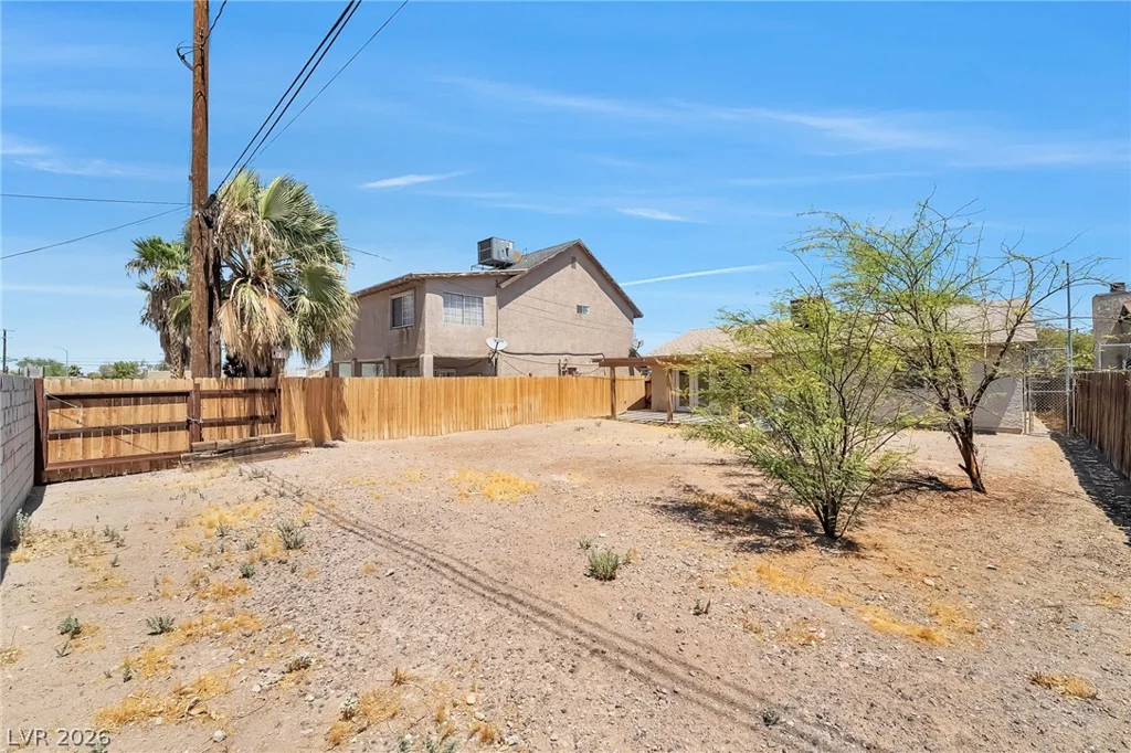 1649 Price, Henderson, NV 89011