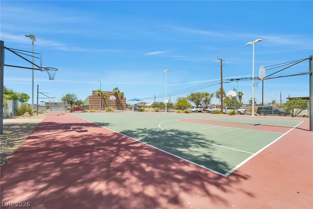 1649 Price, Henderson, NV 89011