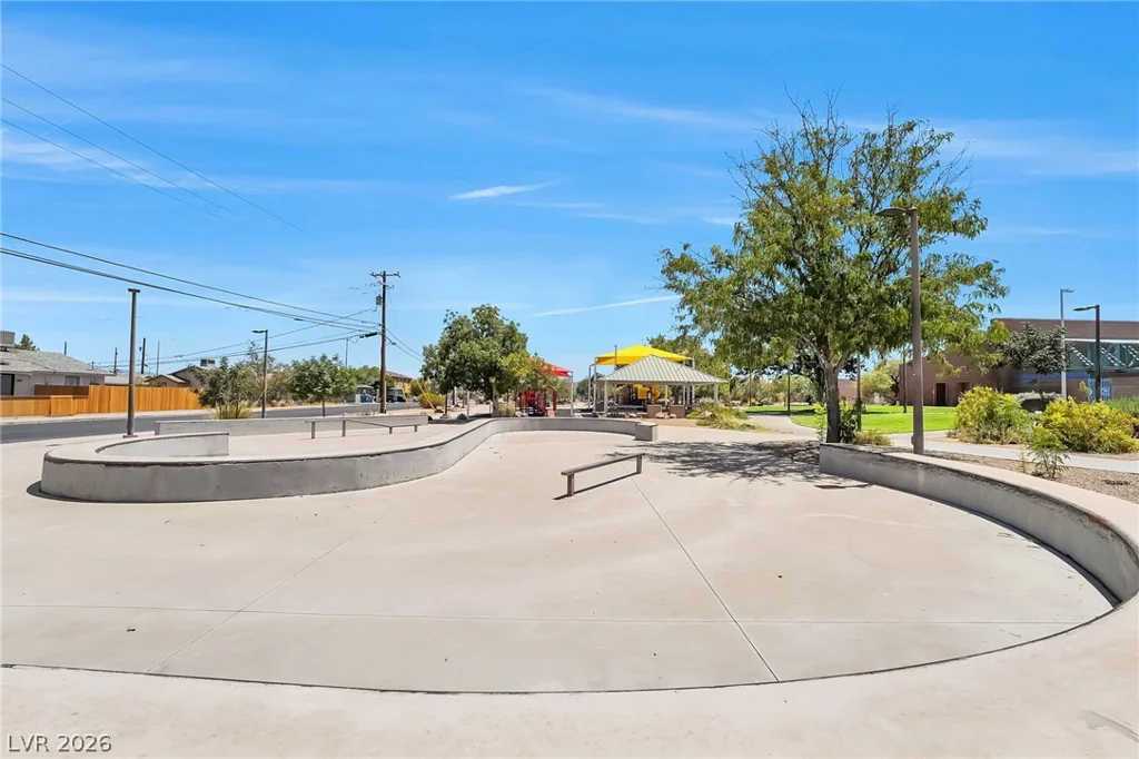 1649 Price, Henderson, NV 89011