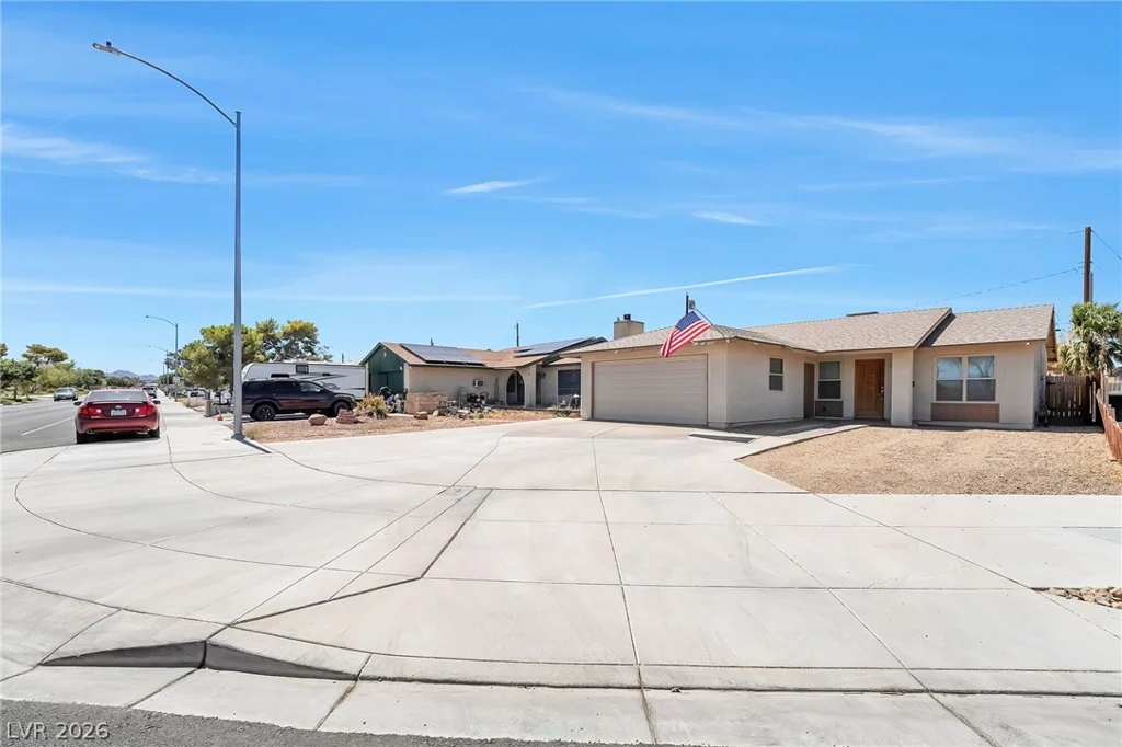 1649 Price, Henderson, NV 89011