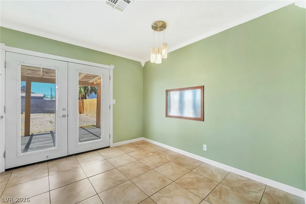 1649 Price, Henderson, NV 89011