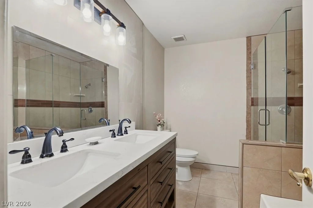 1344 White, Las Vegas, NV 89119