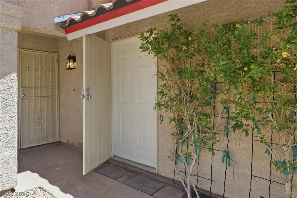 1344 White, Las Vegas, NV 89119