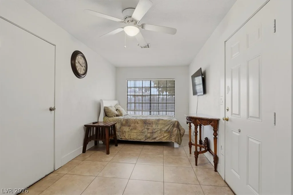 1344 White, Las Vegas, NV 89119