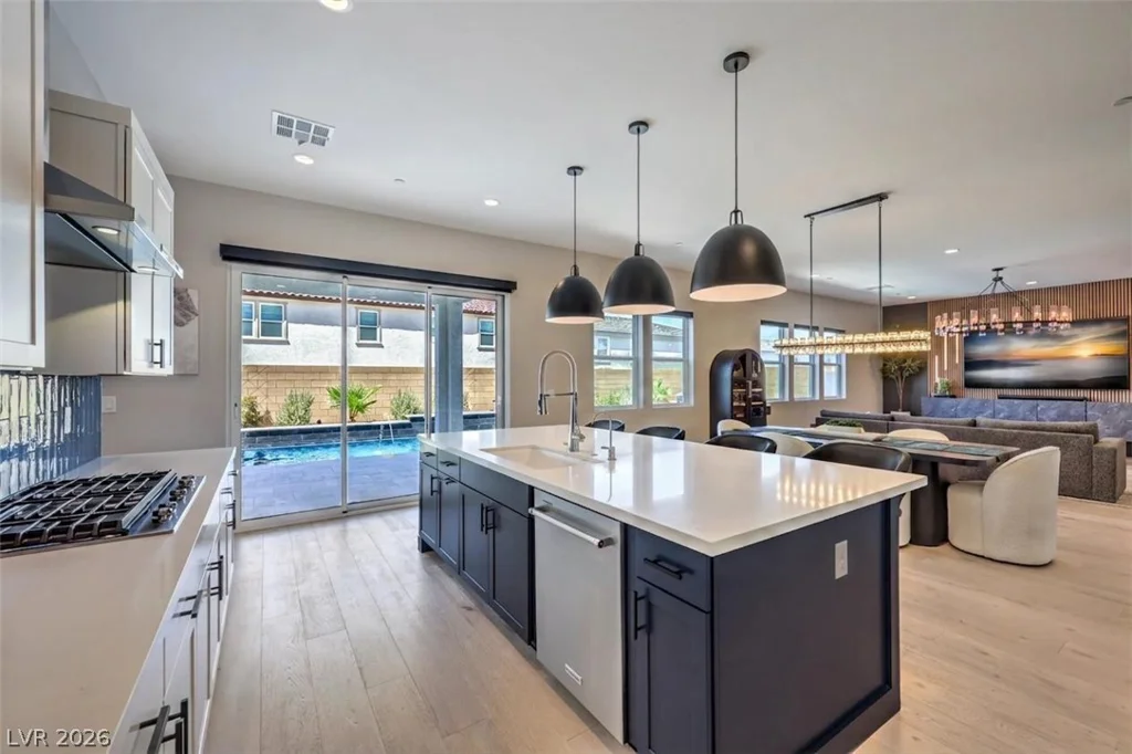 10214 Sequoia Glen, Las Vegas, NV 89166