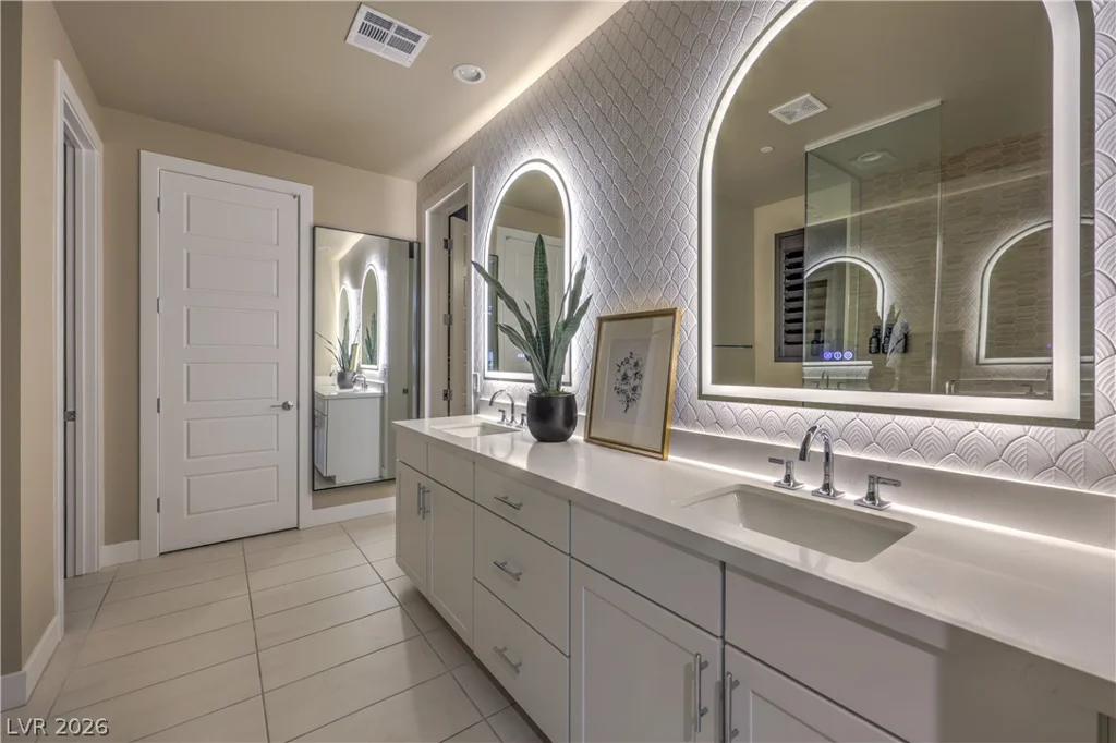 10214 Sequoia Glen, Las Vegas, NV 89166