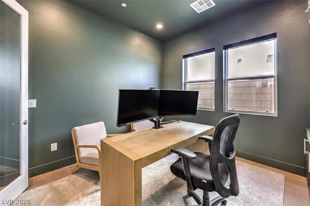 10214 Sequoia Glen, Las Vegas, NV 89166