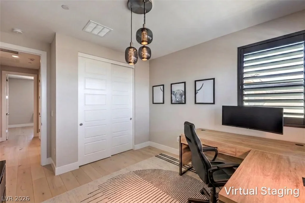 10214 Sequoia Glen, Las Vegas, NV 89166