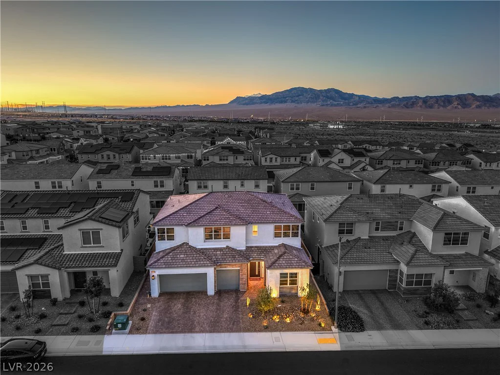 10214 Sequoia Glen, Las Vegas, NV 89166
