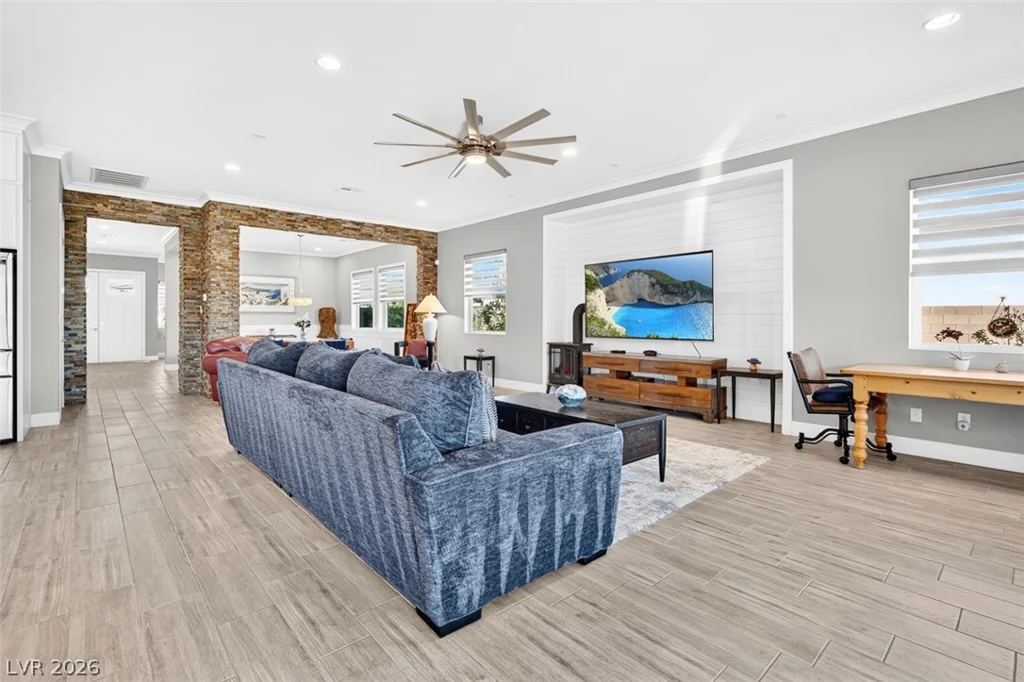 6291 Braided Romel, Las Vegas, NV 89131