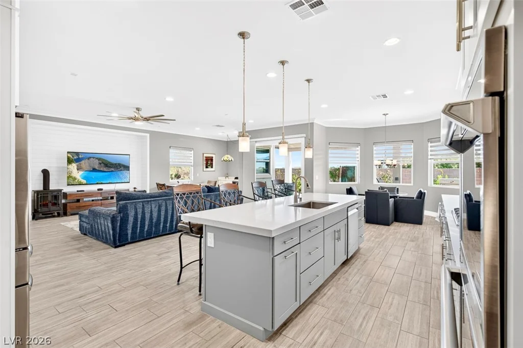 6291 Braided Romel, Las Vegas, NV 89131