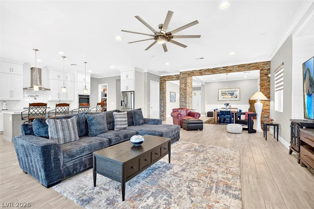 6291 Braided Romel, Las Vegas, NV 89131