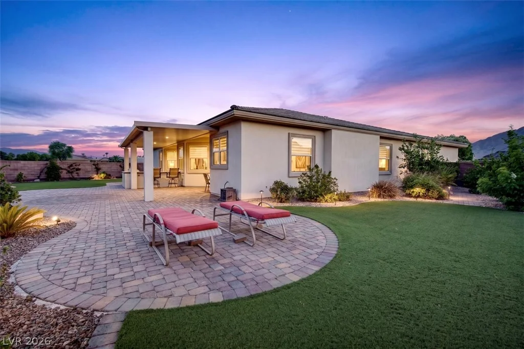 6291 Braided Romel, Las Vegas, NV 89131