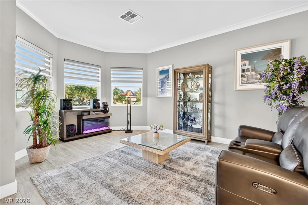 6291 Braided Romel, Las Vegas, NV 89131