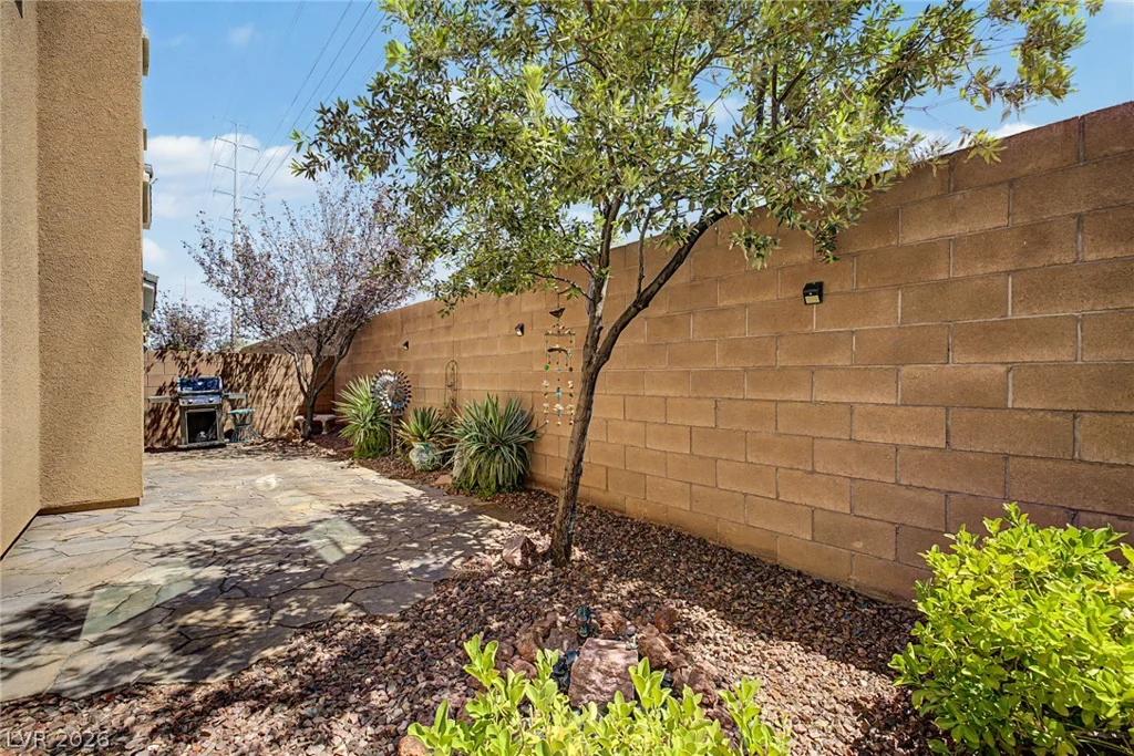 2156 Solvang Mill, Las Vegas, NV 89135