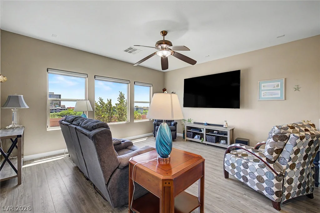 2156 Solvang Mill, Las Vegas, NV 89135
