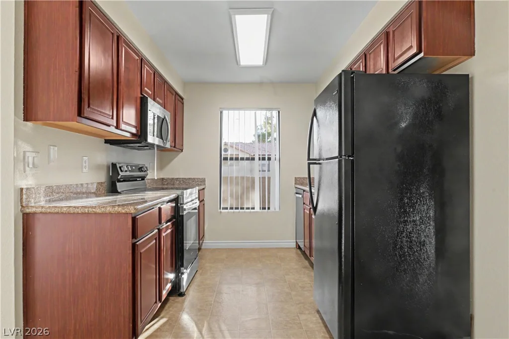 2451 Rainbow, Las Vegas, NV 89108