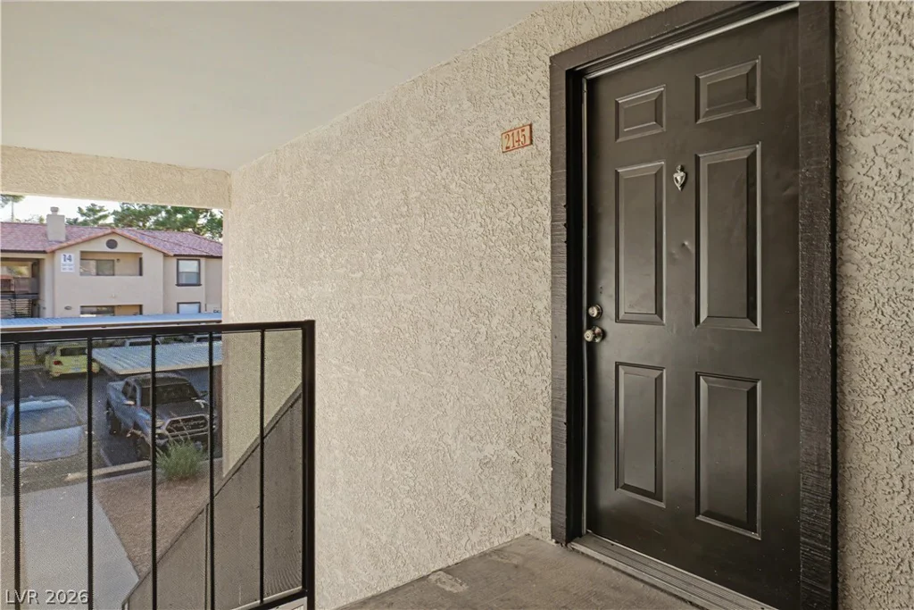 2451 Rainbow, Las Vegas, NV 89108