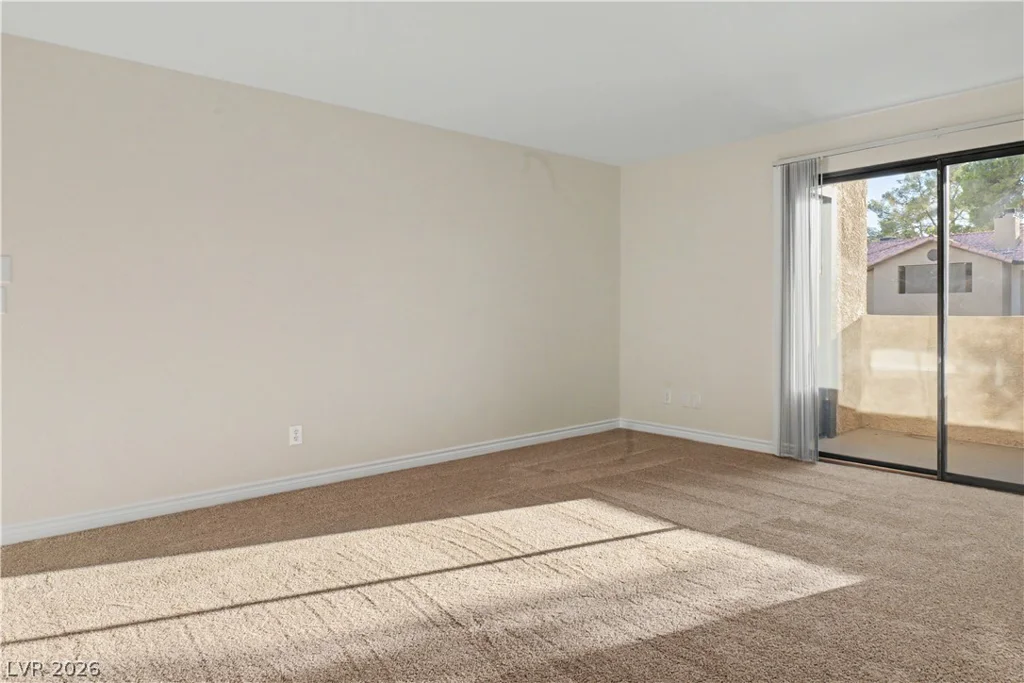 2451 Rainbow, Las Vegas, NV 89108