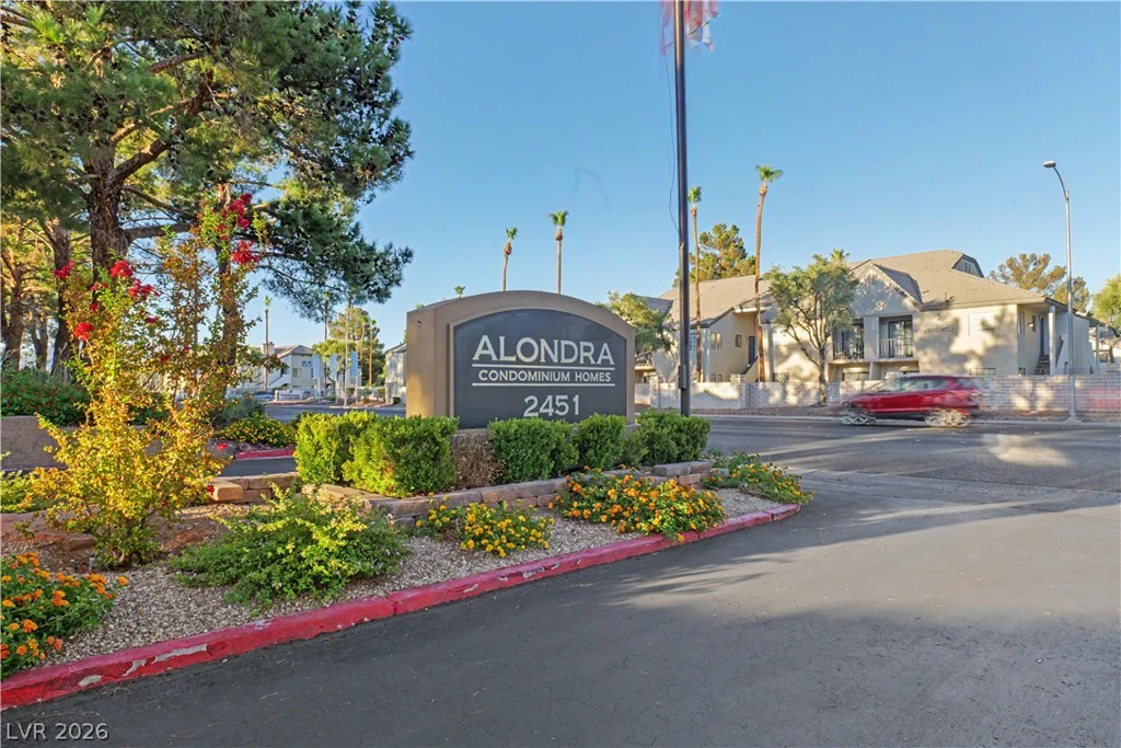 2451 Rainbow, Las Vegas, NV 89108
