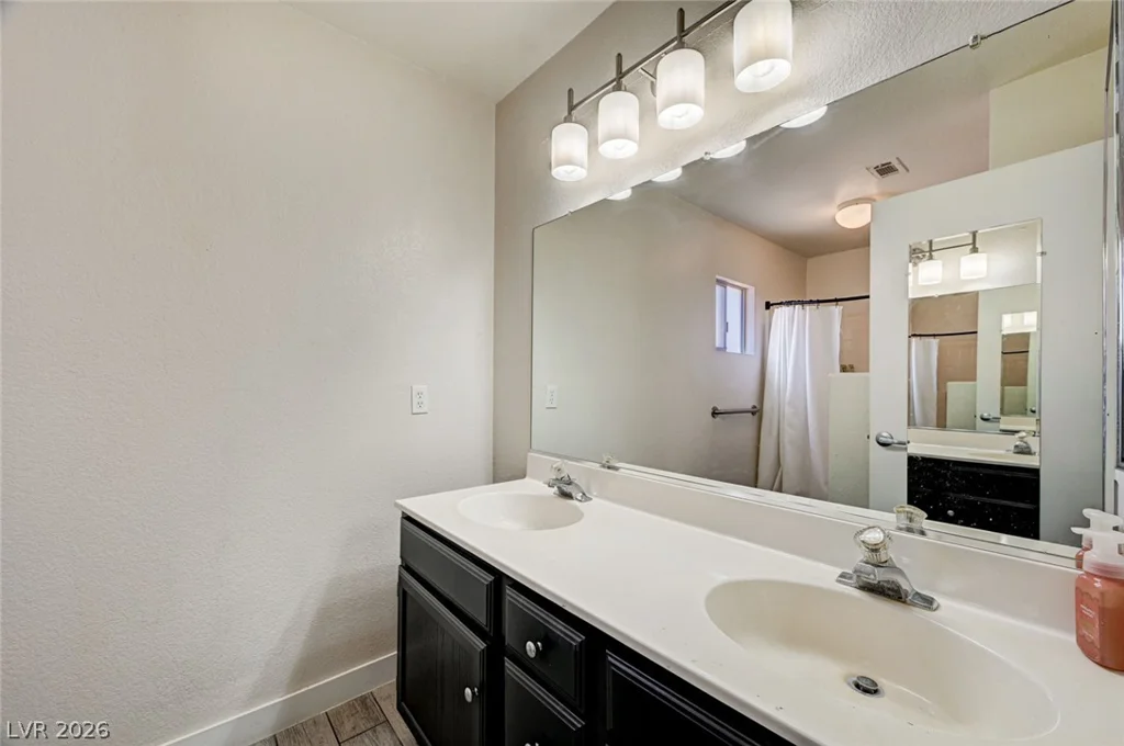 3115 Hammer, North Las Vegas, NV 89031