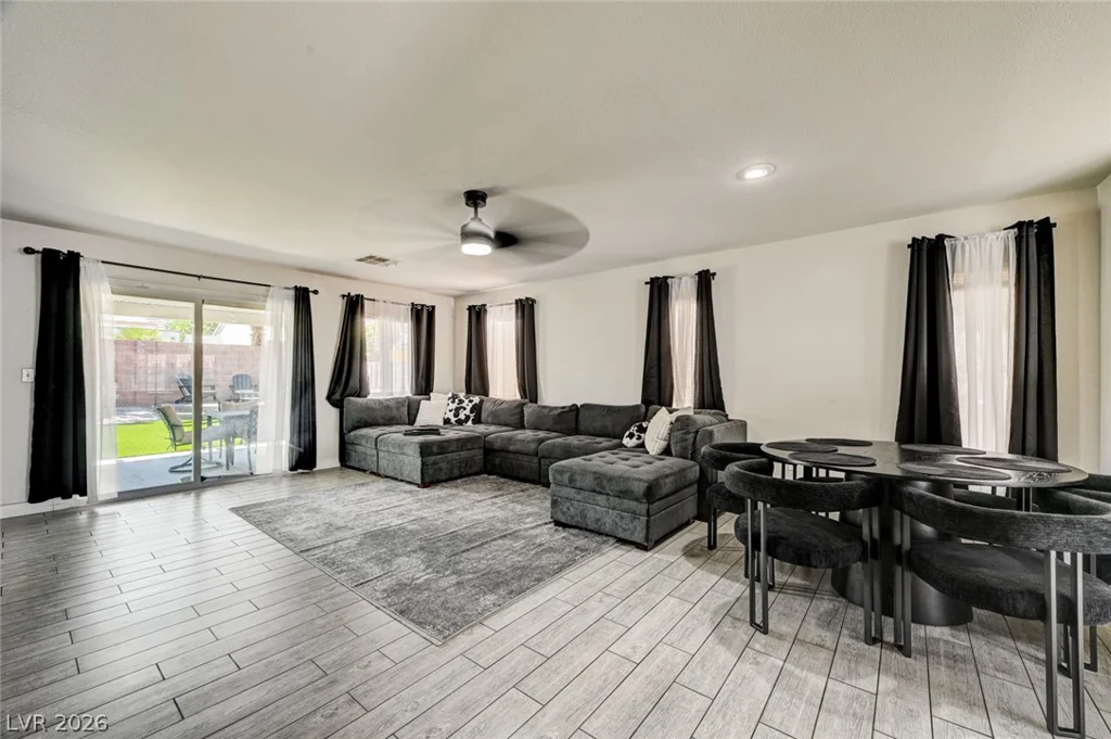 3115 Hammer, North Las Vegas, NV 89031