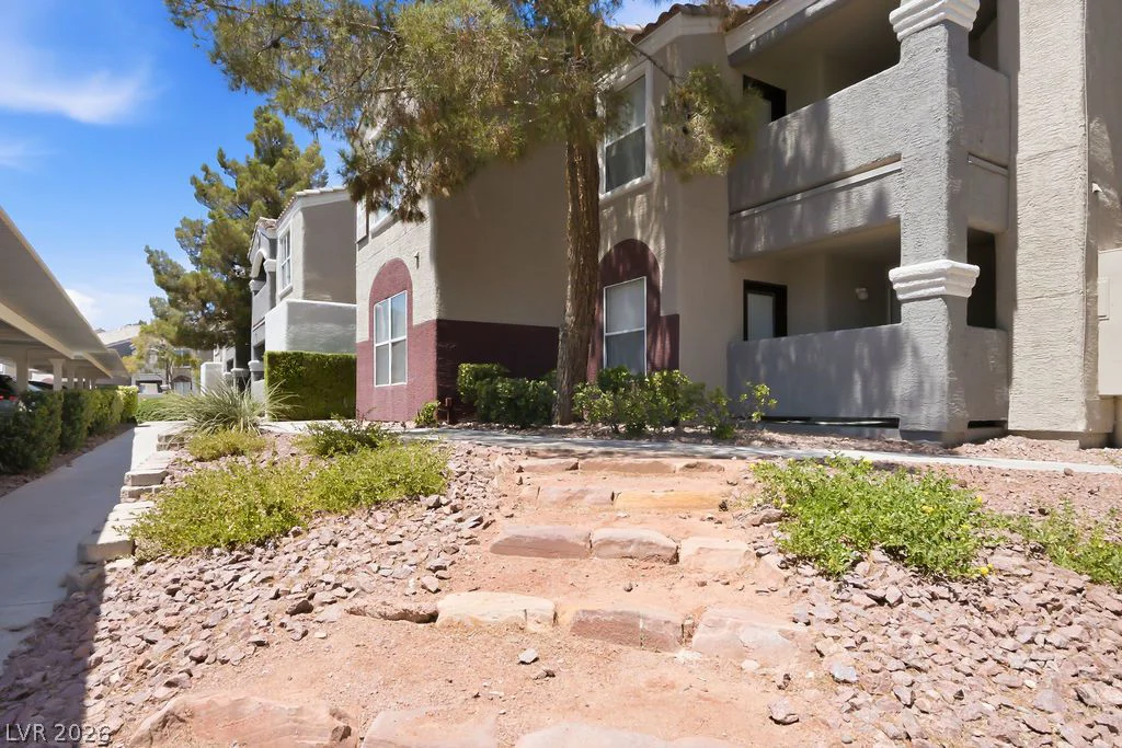 5055 Hacienda, Las Vegas, NV 89118