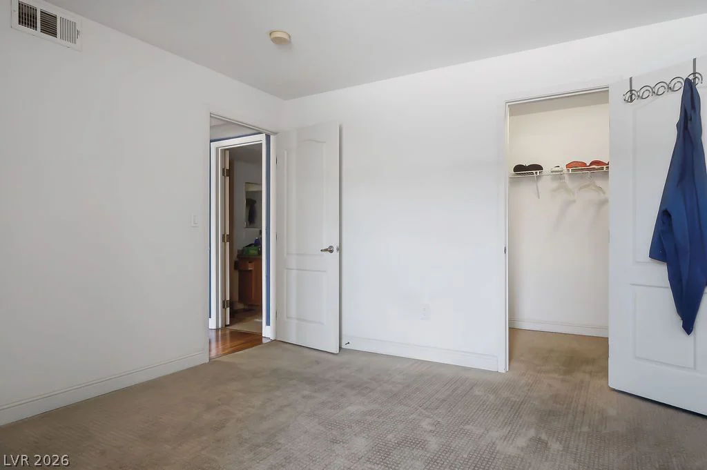 5055 Hacienda, Las Vegas, NV 89118