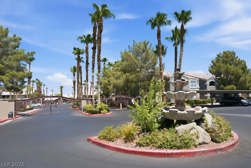 5055 Hacienda, Las Vegas, NV 89118