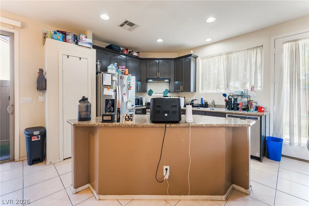 5537 Punto Del Castello, North Las Vegas, NV 89081