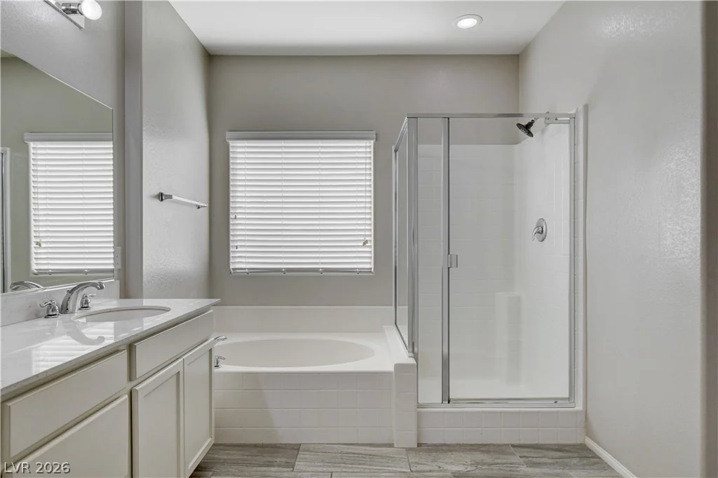 8355 Cozumel Creek, Las Vegas, NV 89113