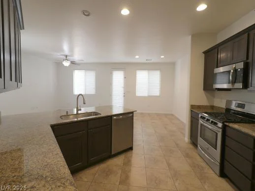 6623 Seahorse Reef, Las Vegas, NV 89149