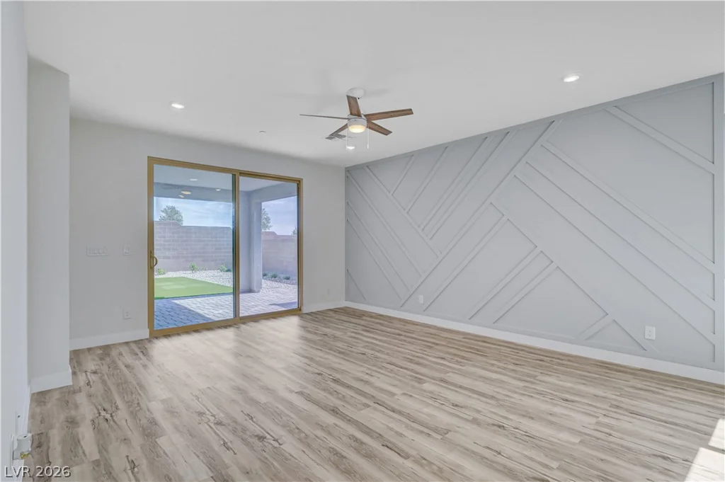 12470 Madison Park, Las Vegas, NV 89138
