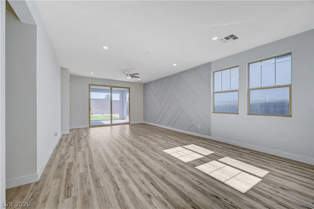 12470 Madison Park, Las Vegas, NV 89138