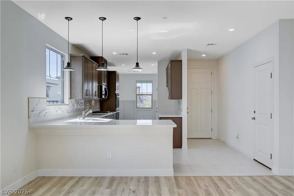 12470 Madison Park, Las Vegas, NV 89138