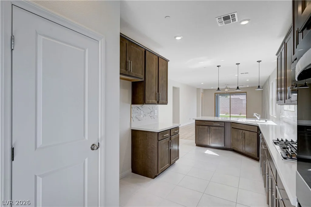 12470 Madison Park, Las Vegas, NV 89138
