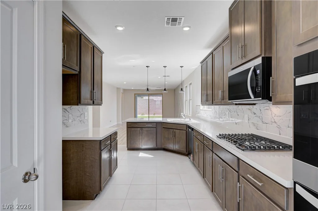 12470 Madison Park, Las Vegas, NV 89138