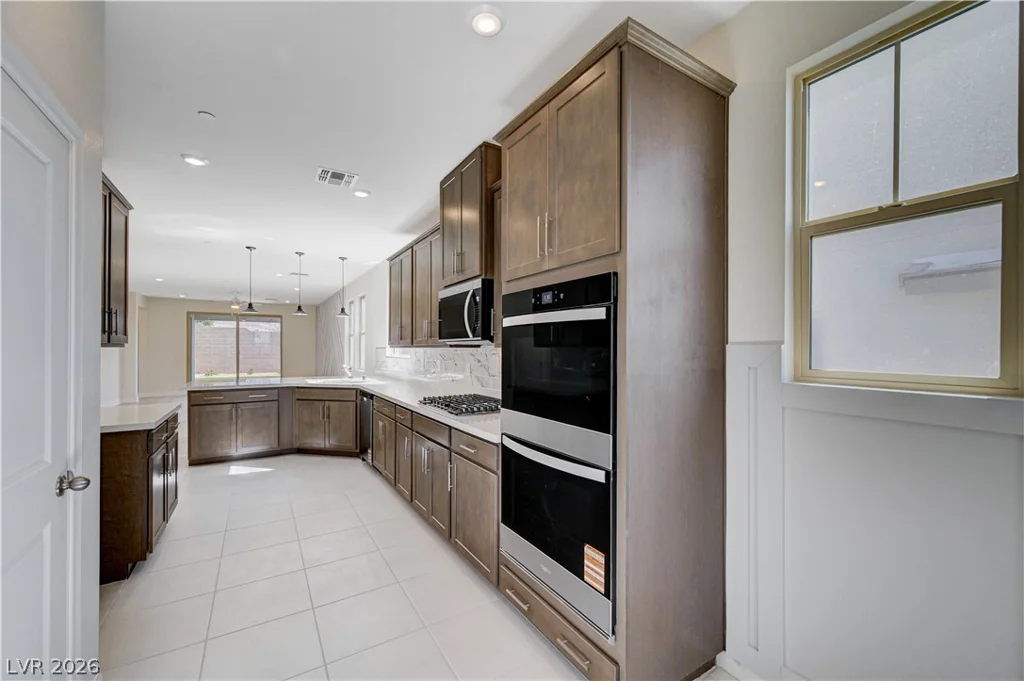 12470 Madison Park, Las Vegas, NV 89138