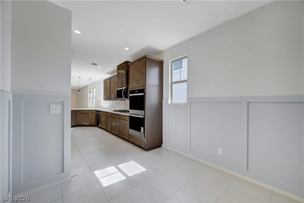 12470 Madison Park, Las Vegas, NV 89138